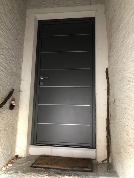 Portes d'entrées porte entree alu coloris gris 01 peron