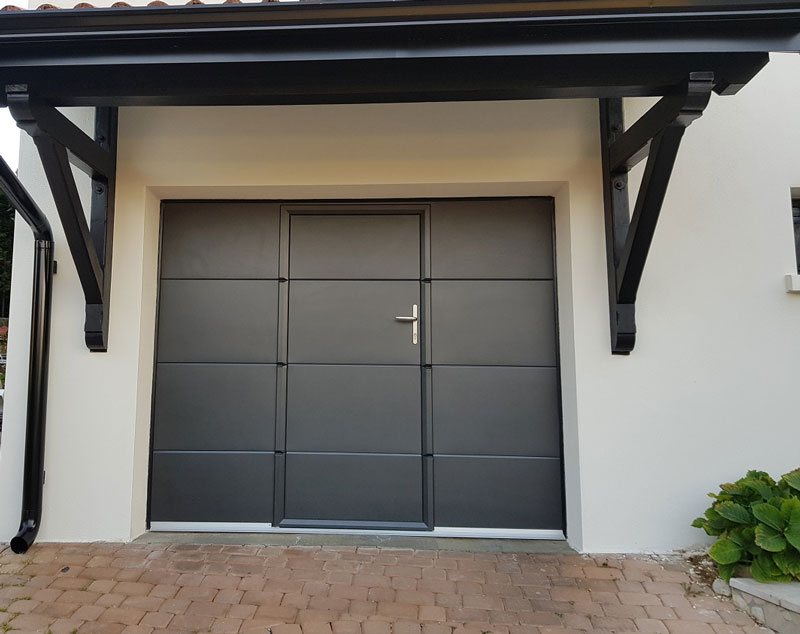 Porte Garage Sectionnelle Avec Portillon Meyzieu 69 1